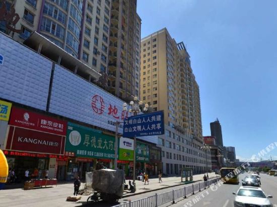 Hexing Hotel - carbon neutral hotel in Baishan
