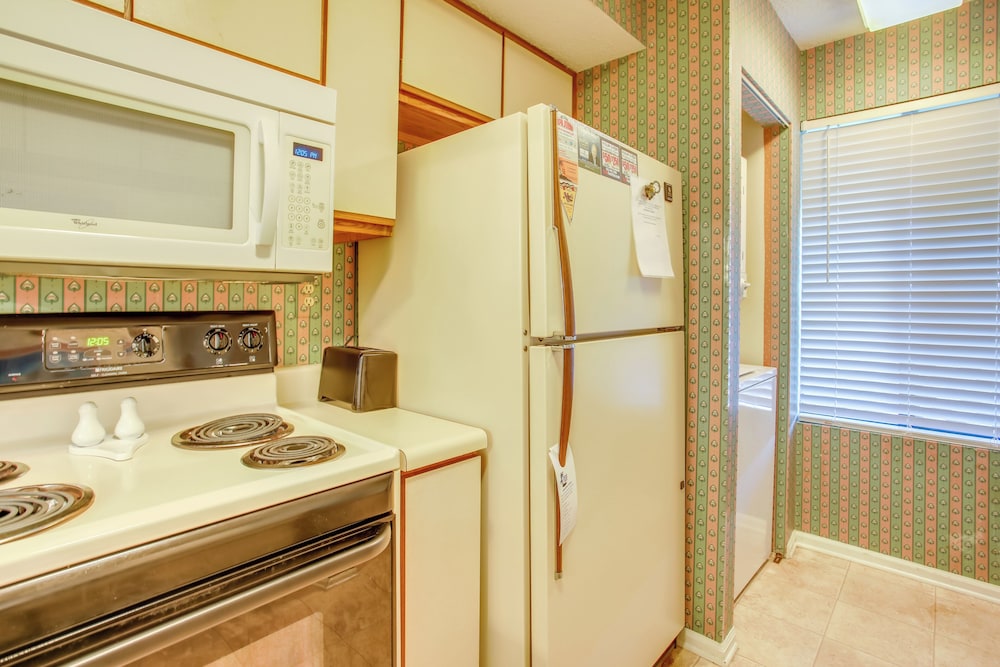 3 Blocks To Ocean Resort Condo in Myrtle Beach - photo 10