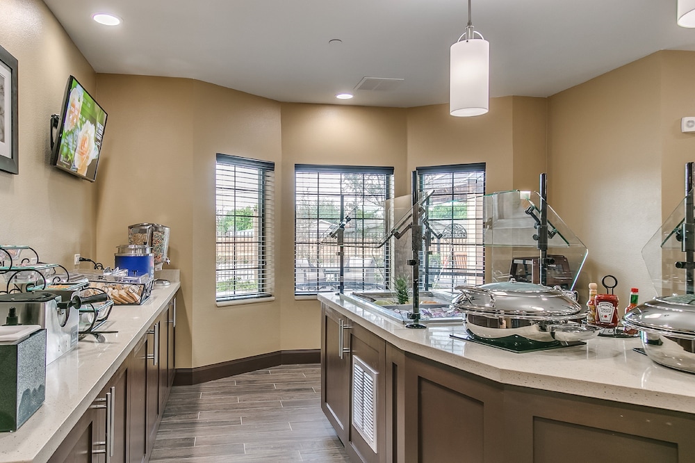 Staybridge Suites Lubbock South by IHG - photo 62