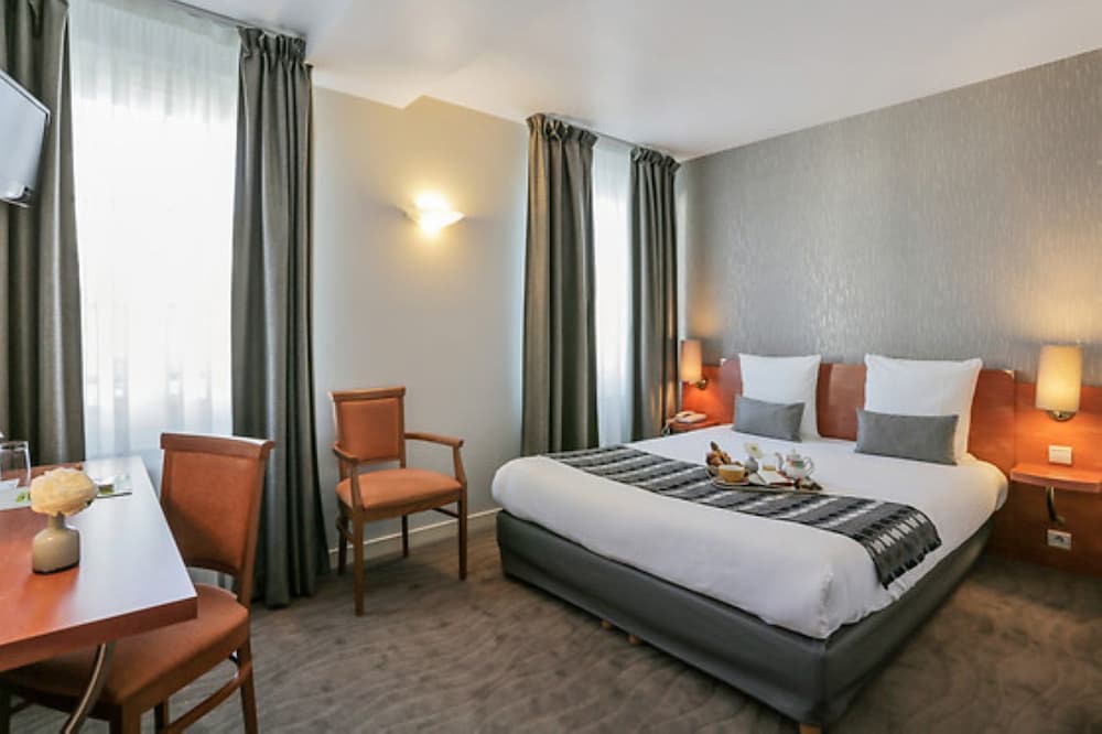 Logis Hôtel Le Pélican & son restaurant Vernantes