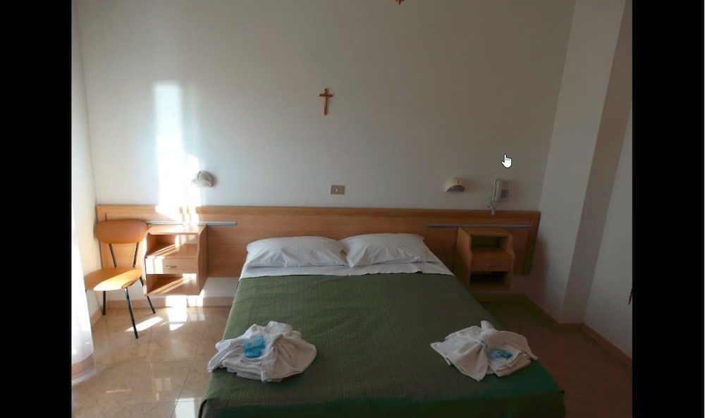 Hotel Cliff — Rimini — photo 4