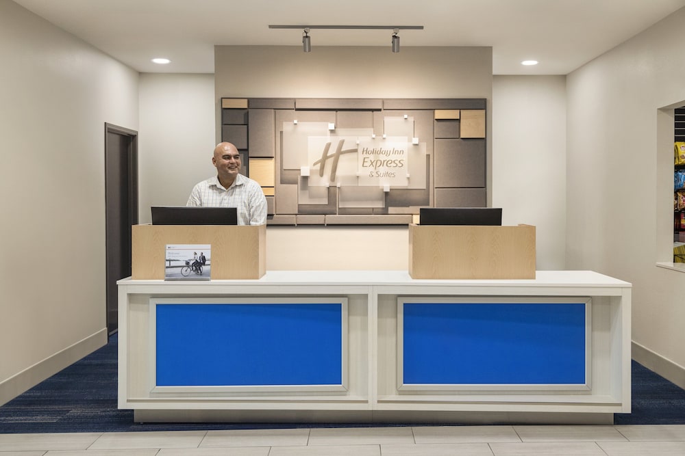 Holiday Inn Express Hotel & Suites Fort Myers East The Forum by IHG - photo 36