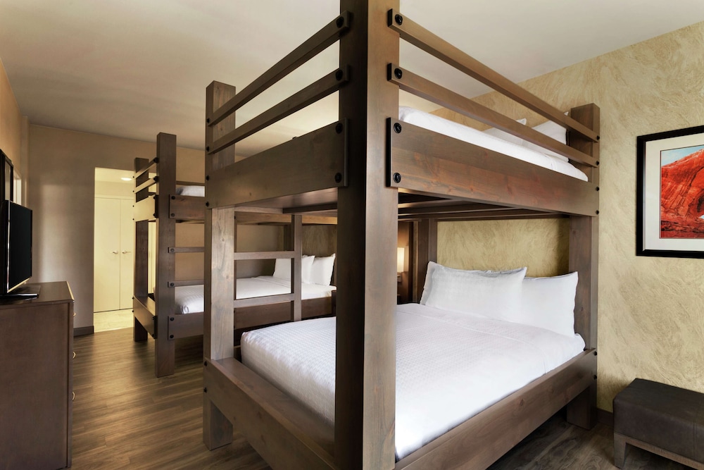 Homewood Suites by Hilton Moab - photo 11