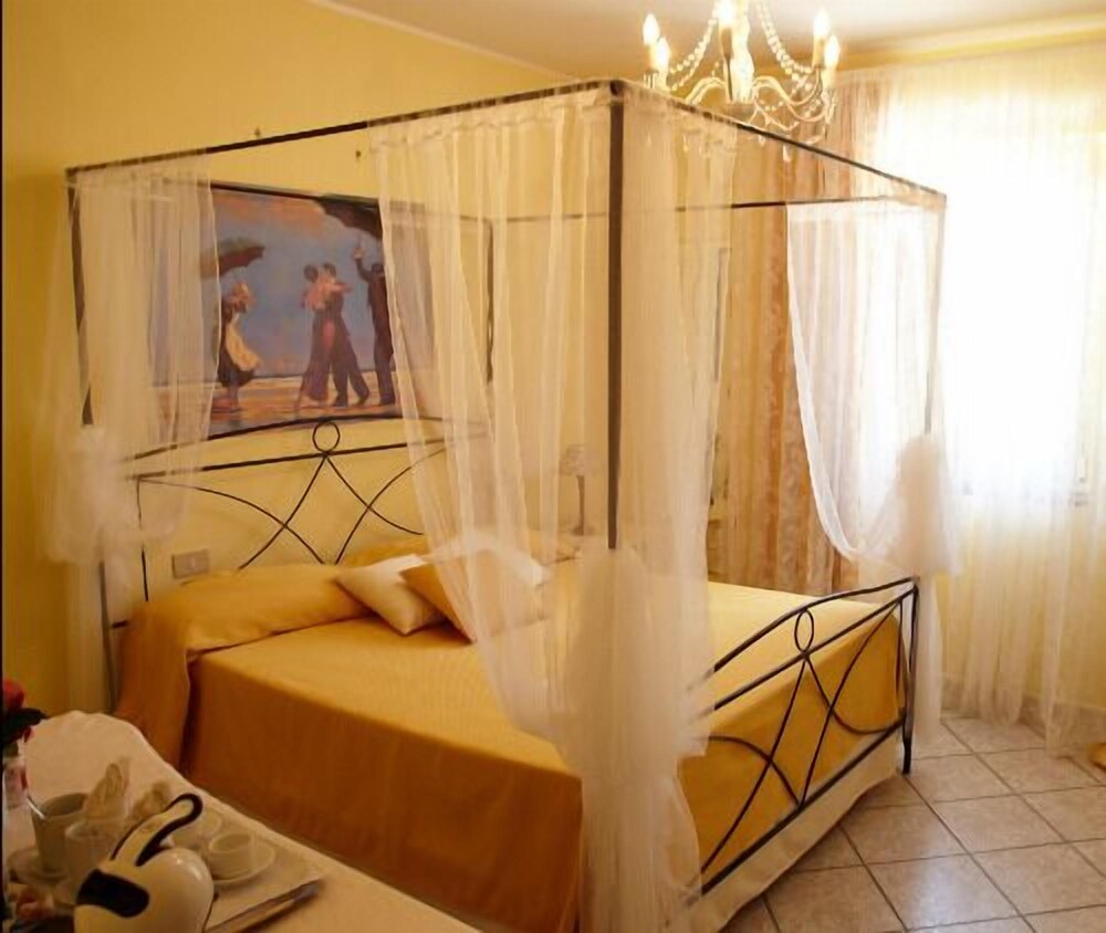 Il Melograno - carbon neutral hotel in Ciampino
