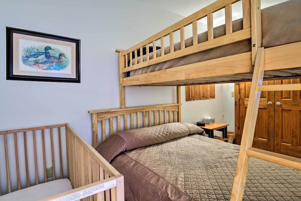 Ski In Resort Family Condo with Deck at Jay Peak - photo 14