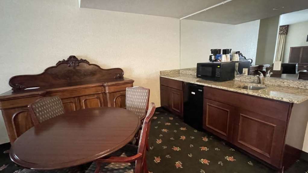 Surestay Hotel By Best Western Eureka - photo 9
