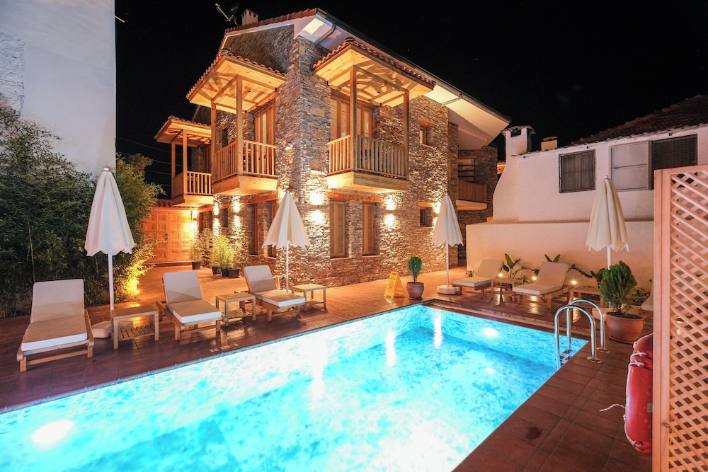 The Cadianda Inn - last minute hotel in Fethiye