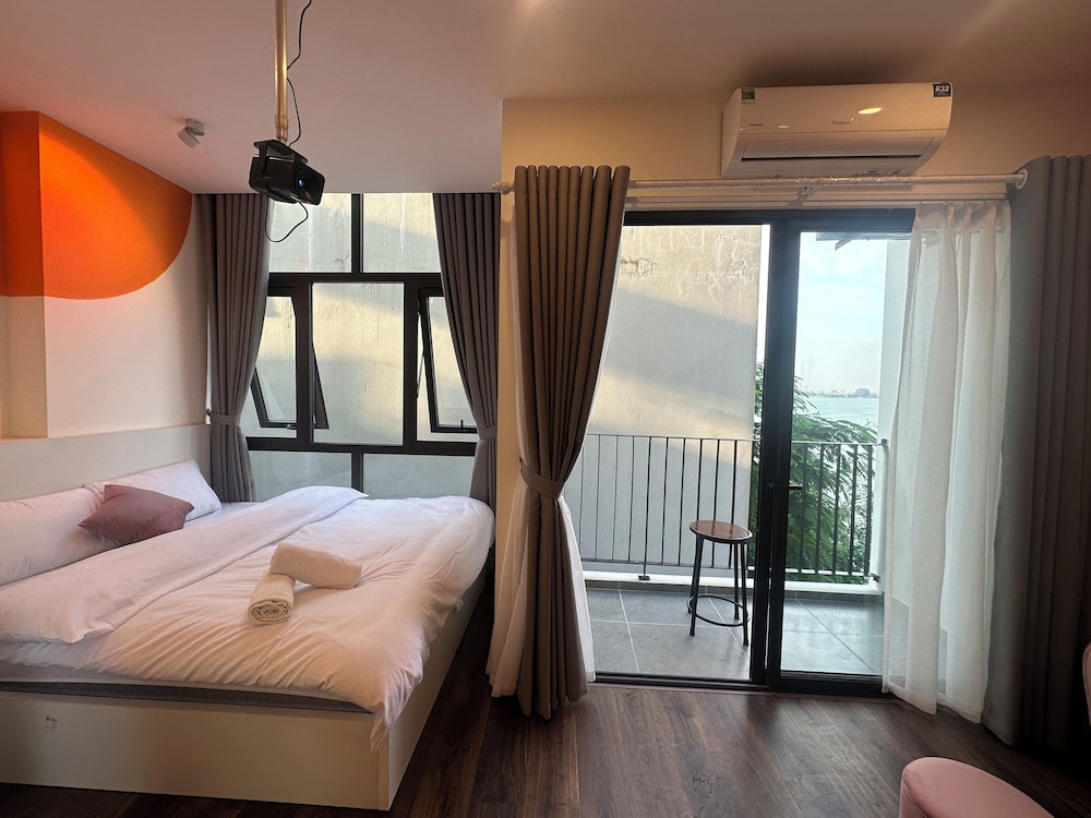 Ala Home Luxury Apartment Lake View 22313512 — Tay Ho