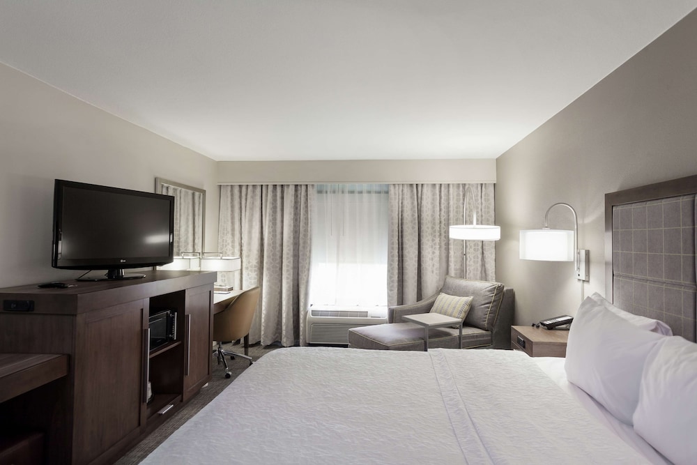 Hampton Inn & Suites Dallas DFW Airport North Grapevine - photo 10