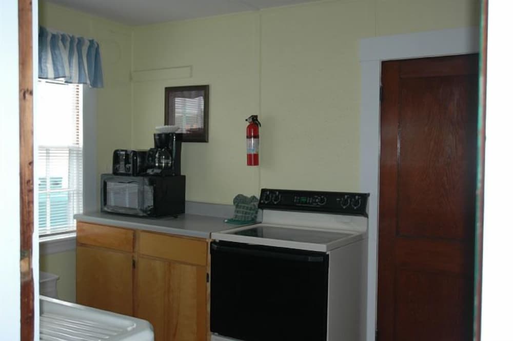 Channel Watefront Cottages - photo 59