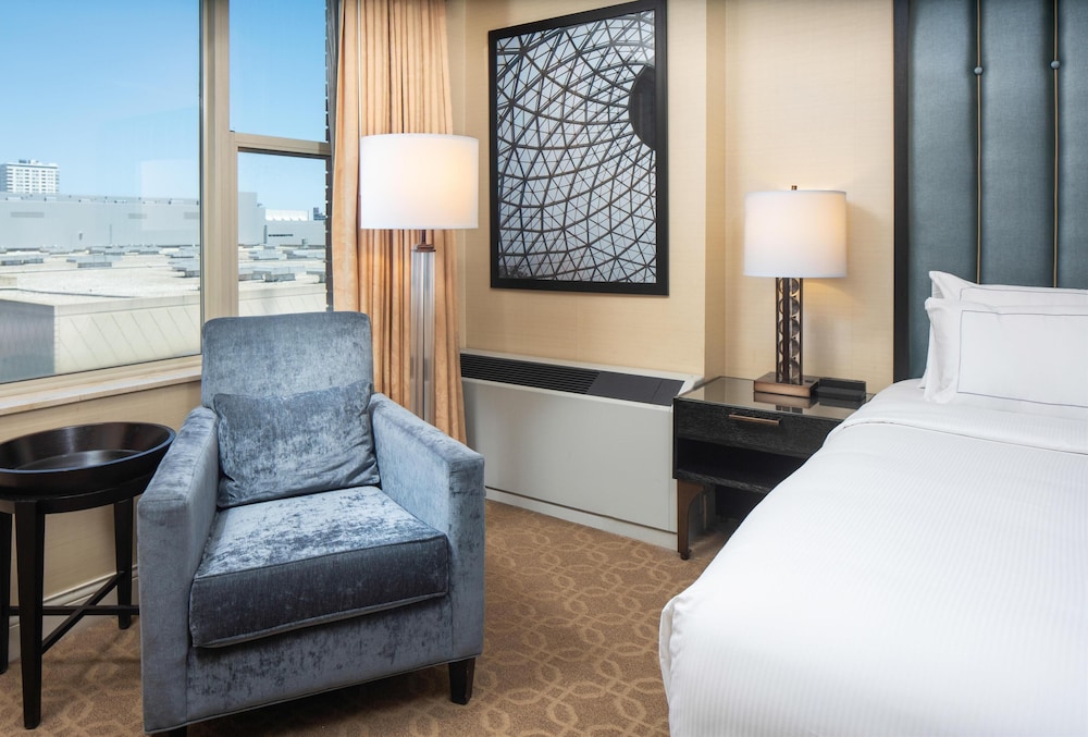 Hilton Milwaukee - photo 18