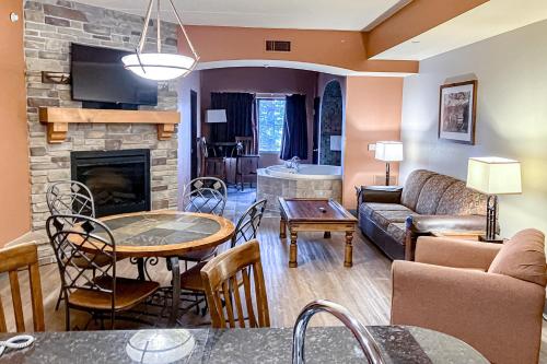 Chula Vista Condo 2343 — 4-Star Luxury Hotel in Wisconsin Dells, United States