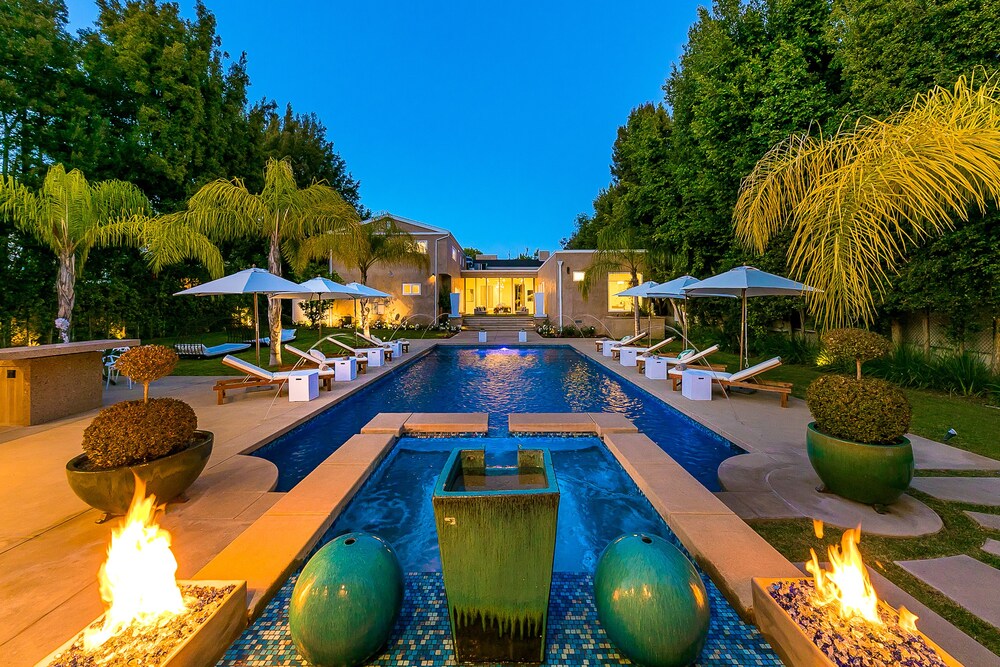 Beverly Hills Luxury Modern Palace - photo 31