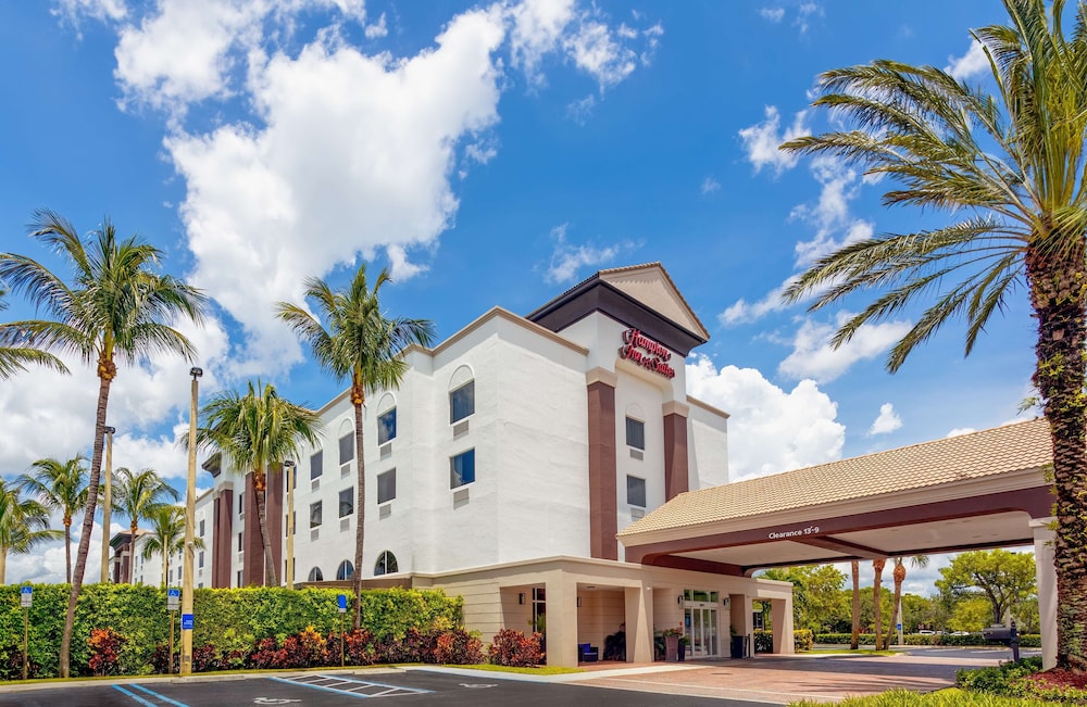 Hampton Inn & Suites Wellington - featured photo