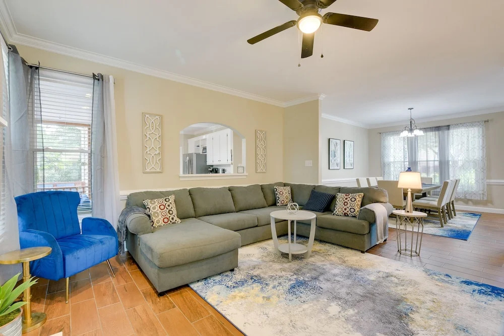 Lakefront Raleigh Retreat 7 Mi to Downtown in Raleigh, United States