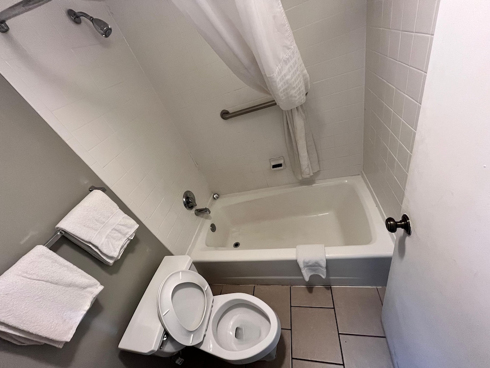 Southern Inn - photo 22