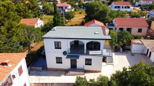 Apartments with parking space Seline Paklenica 22077 — 4-Star Luxury Hotel in Starigrad, Croatia