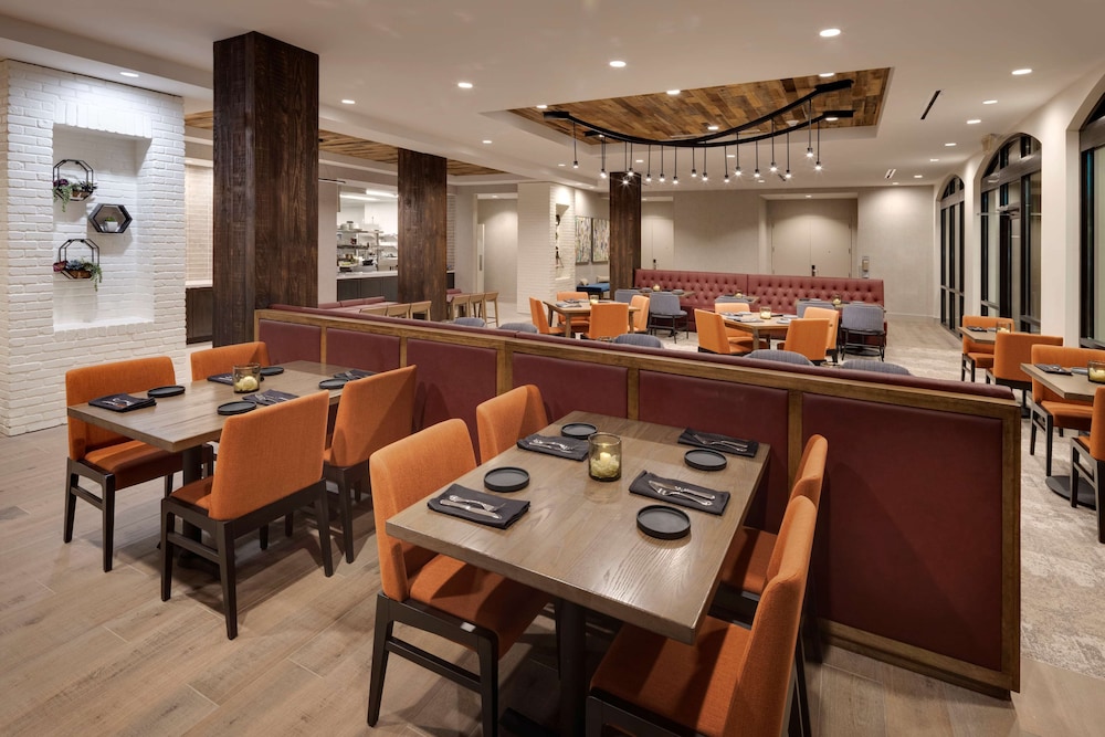 Hilton Garden Inn Haymarket - photo 47