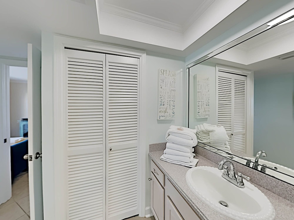 Regency Towers by Southern Vacation Rentals - photo 339