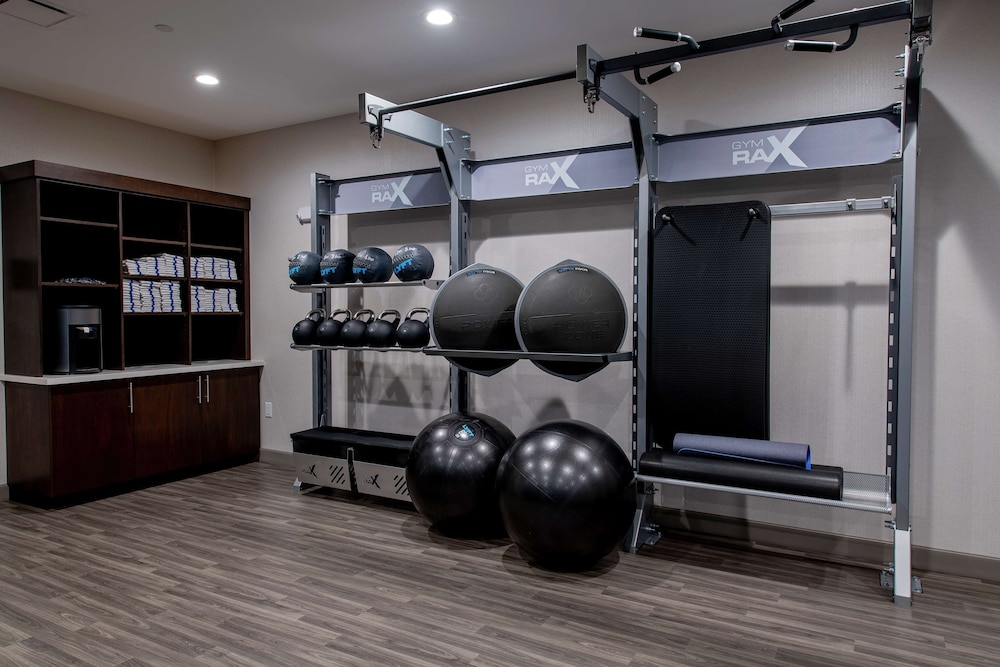 Hampton Inn & Suites Duncanville Dallas - photo 56