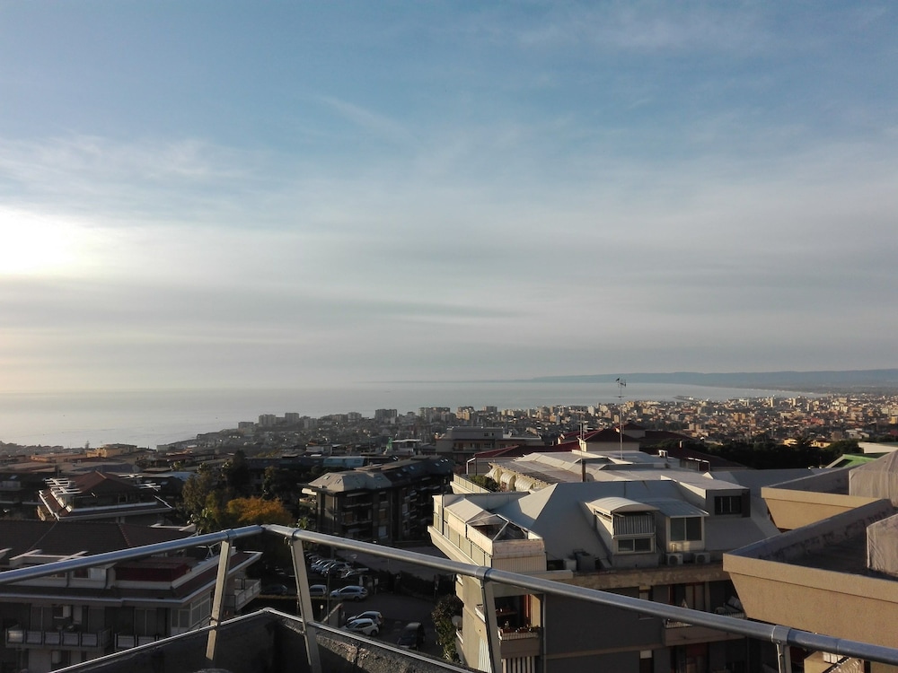 Tivoli ShortLets Catania - last minute hotel in San Gregorio Di Catania