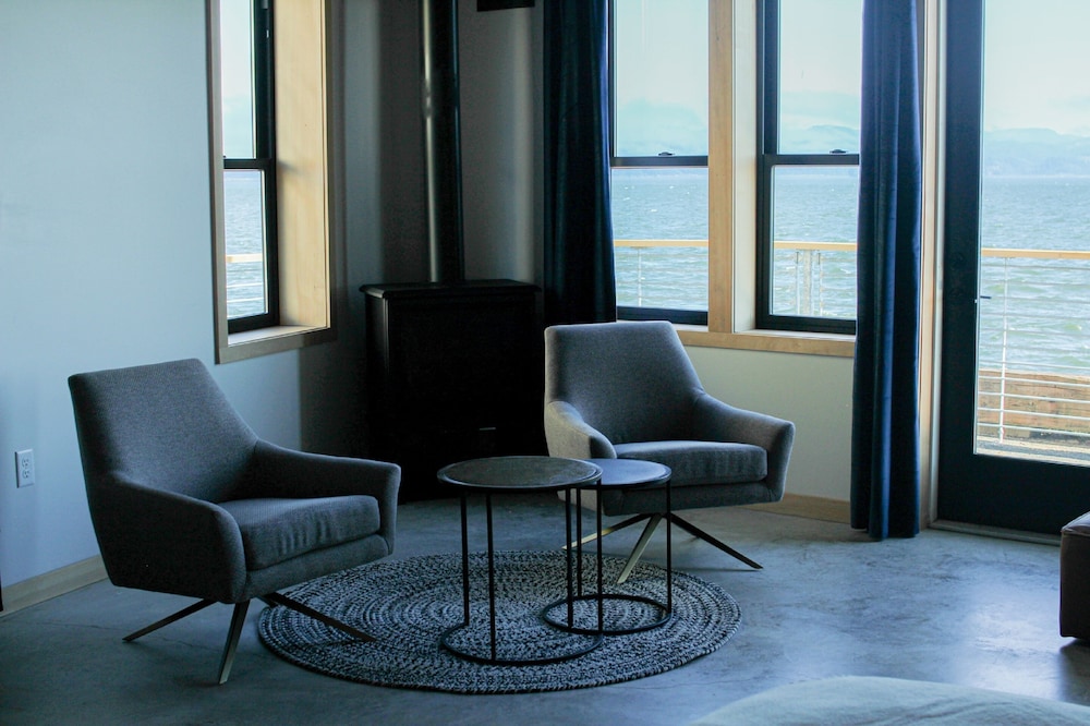 Bowline Hotel - photo 13