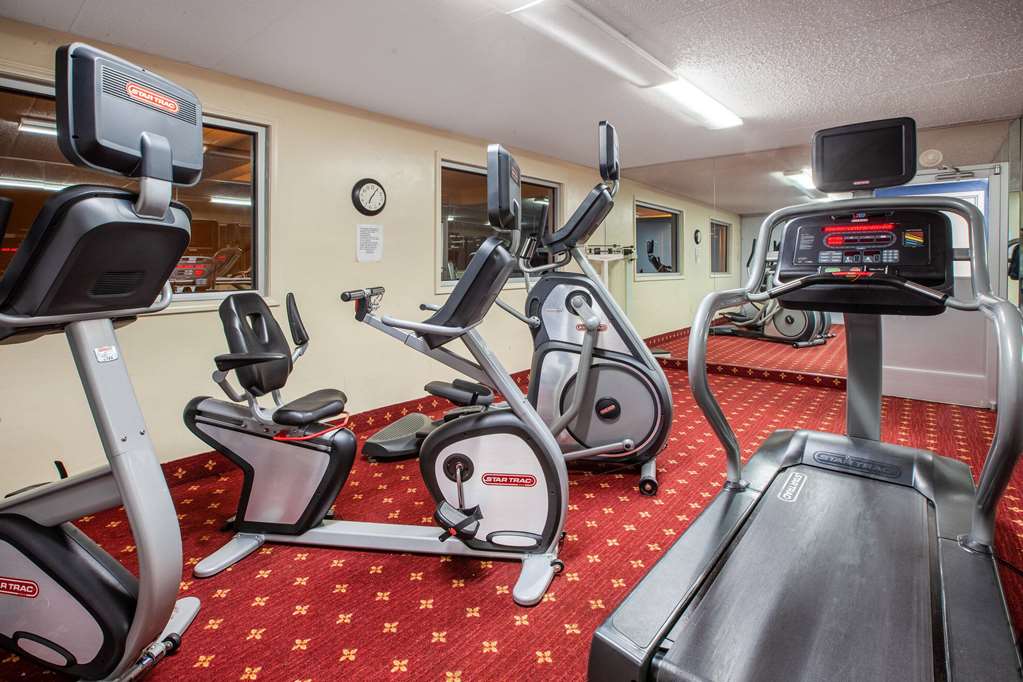 Baymont by Wyndham Northwood - photo 7