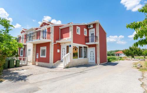 Awesome Home In Trilj — 4-Star Luxury Hotel in Trilj, Croatia