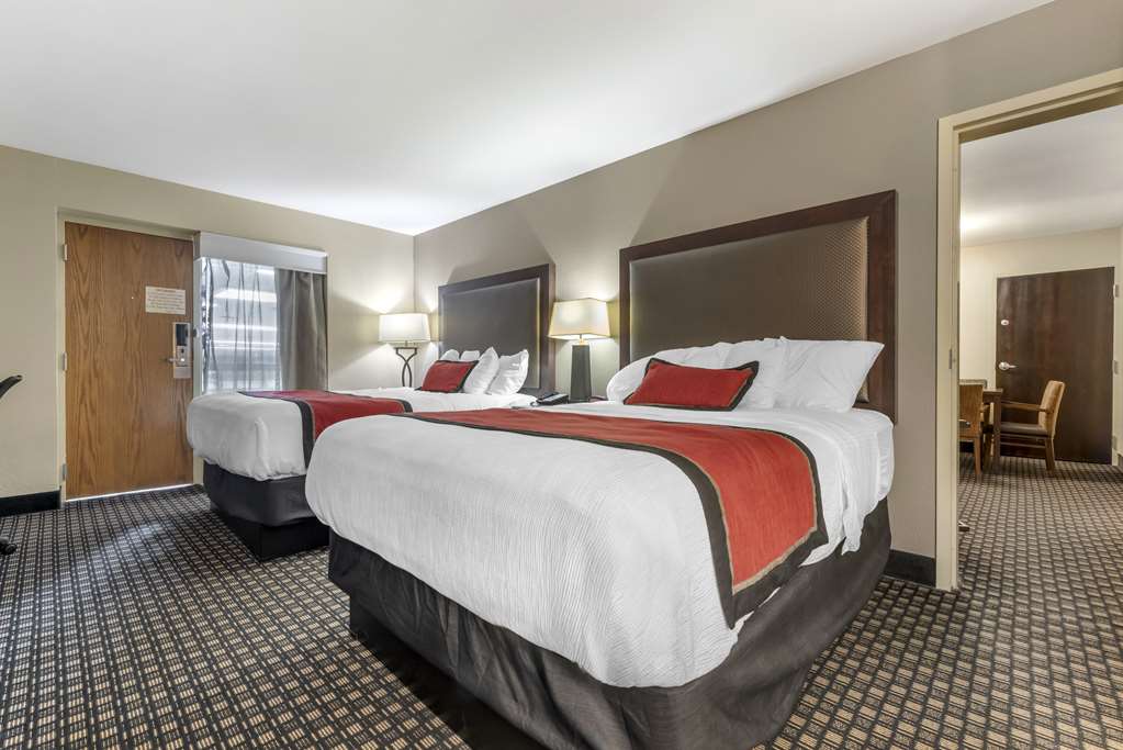 Best Western Plus Ramkota Hotel - photo 9
