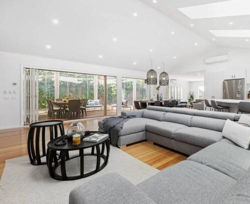 Coastal Elegance Of Tyrone — Rye
