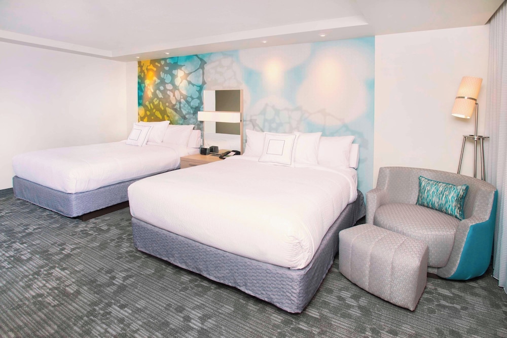 Courtyard by Marriott Redwood City - photo 12
