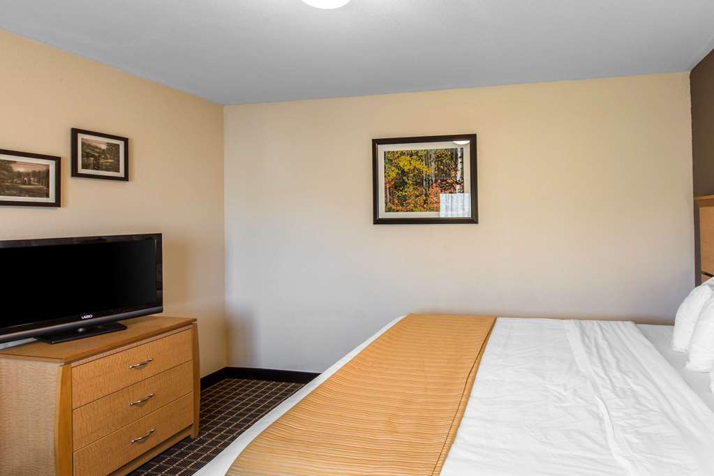 Quality Inn & Suites Silverthorne Copper Mountain - photo 16