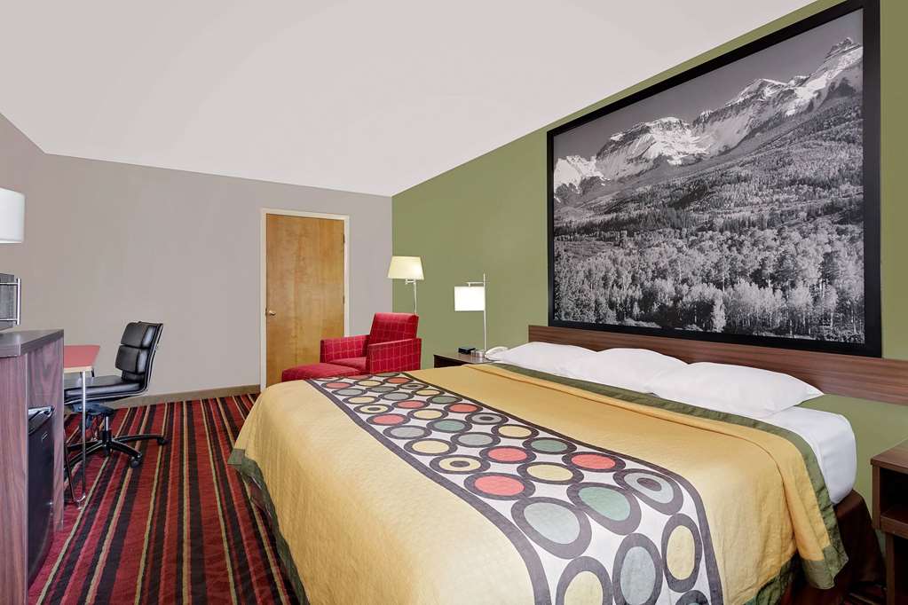 Super 8 by Wyndham Denver Central - photo 10