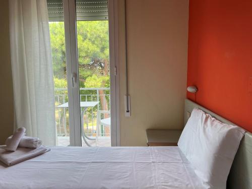 Hotel Nettuno - last minute hotel in Punta Marina
