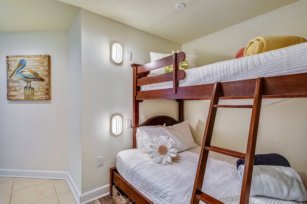 Grand Panama Beach Resort by Book That Condo - photo 11