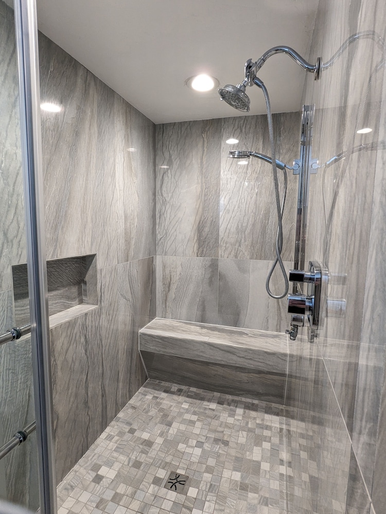 Los Gatos Garden Inn Hotel - photo 57