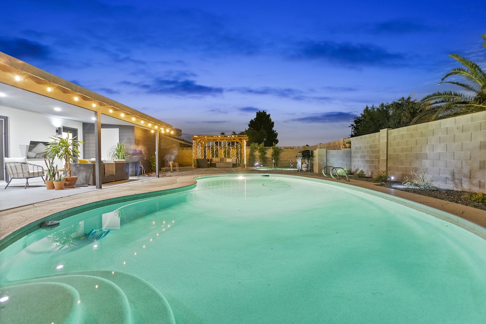 El Descanso in Meyer Park Heated Pool - photo 45