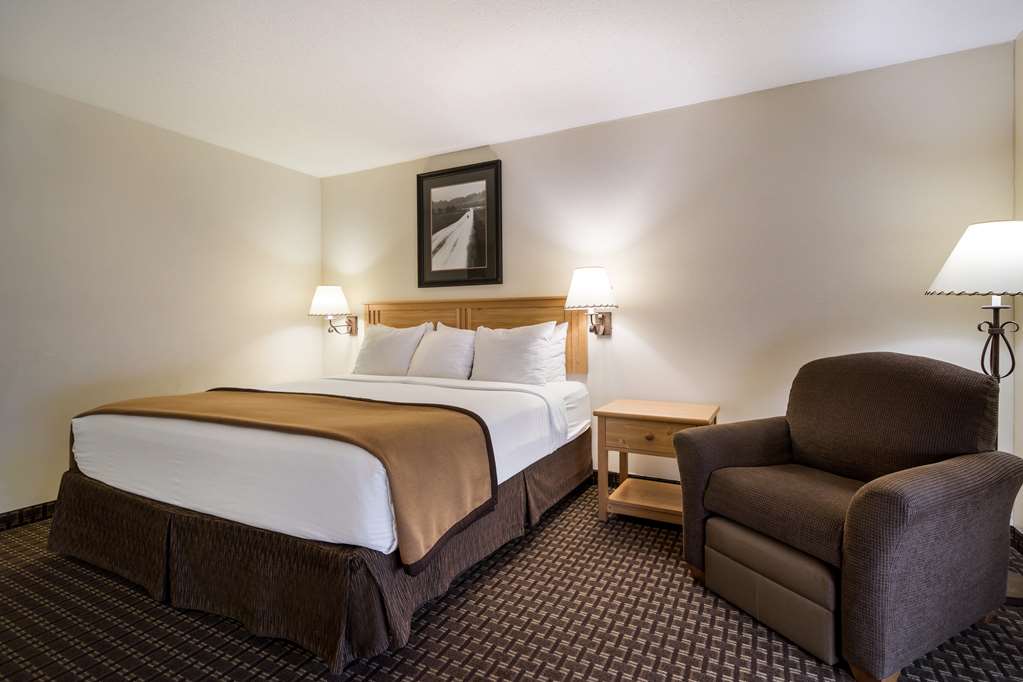 Best Western Golden Spike Inn & Suites - photo 37