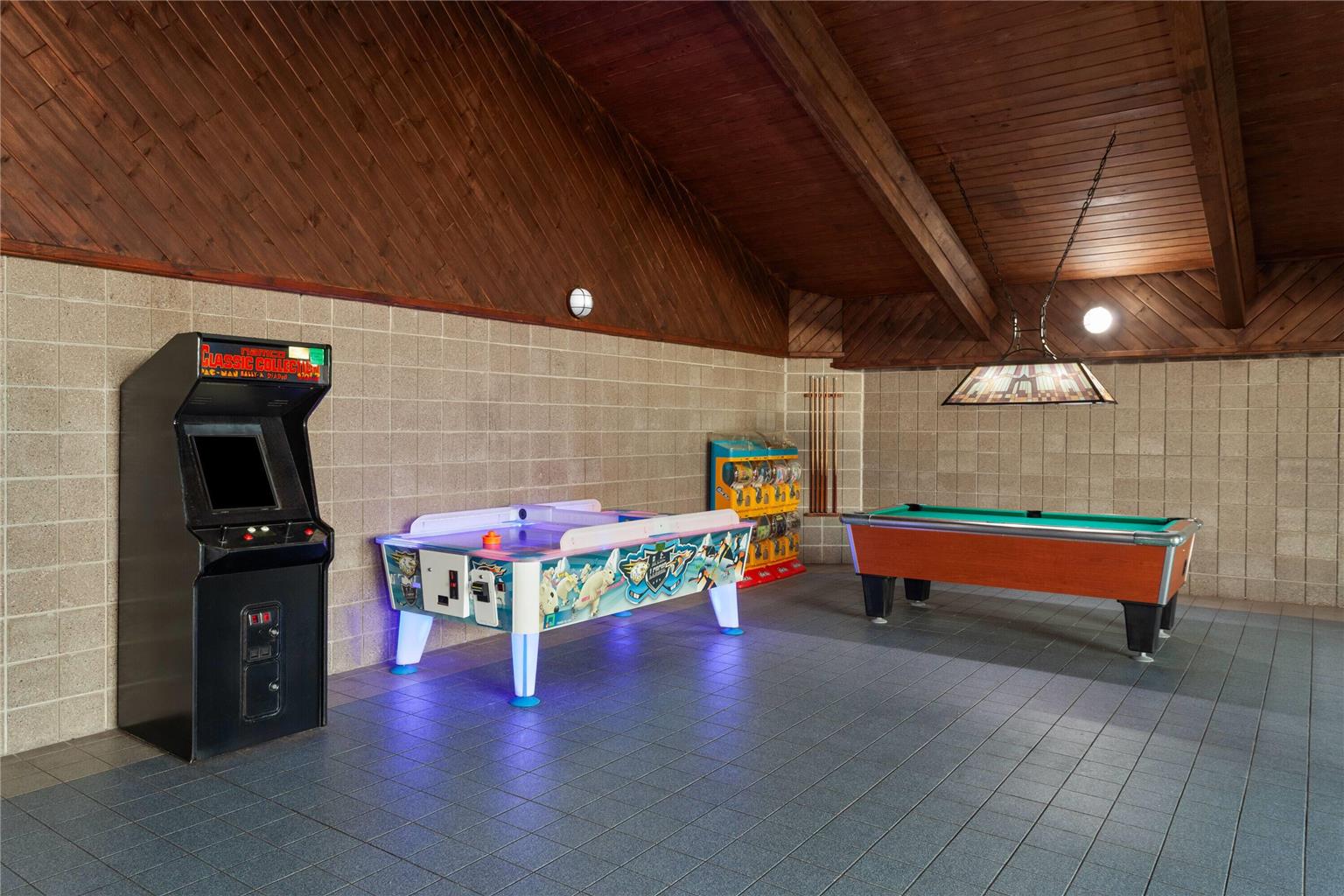 AmericInn by Wyndham Green Bay West - photo 32