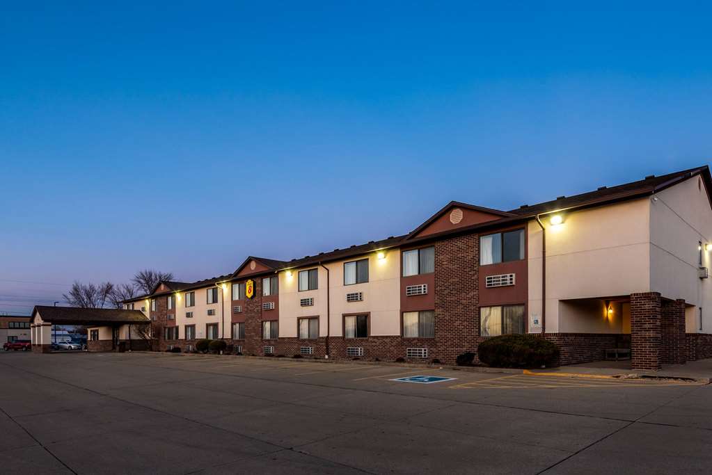 Super 8 by Wyndham Oelwein - photo 7