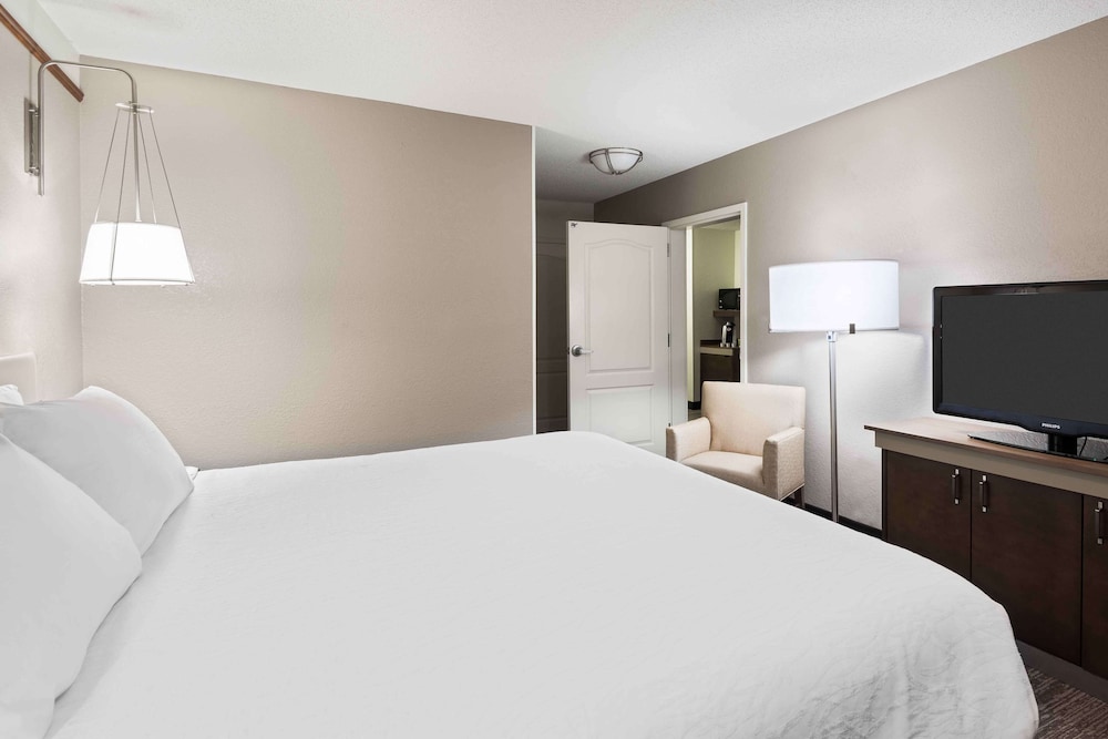 Hilton Garden Inn Wilmington Mayfaire Town Center - photo 23