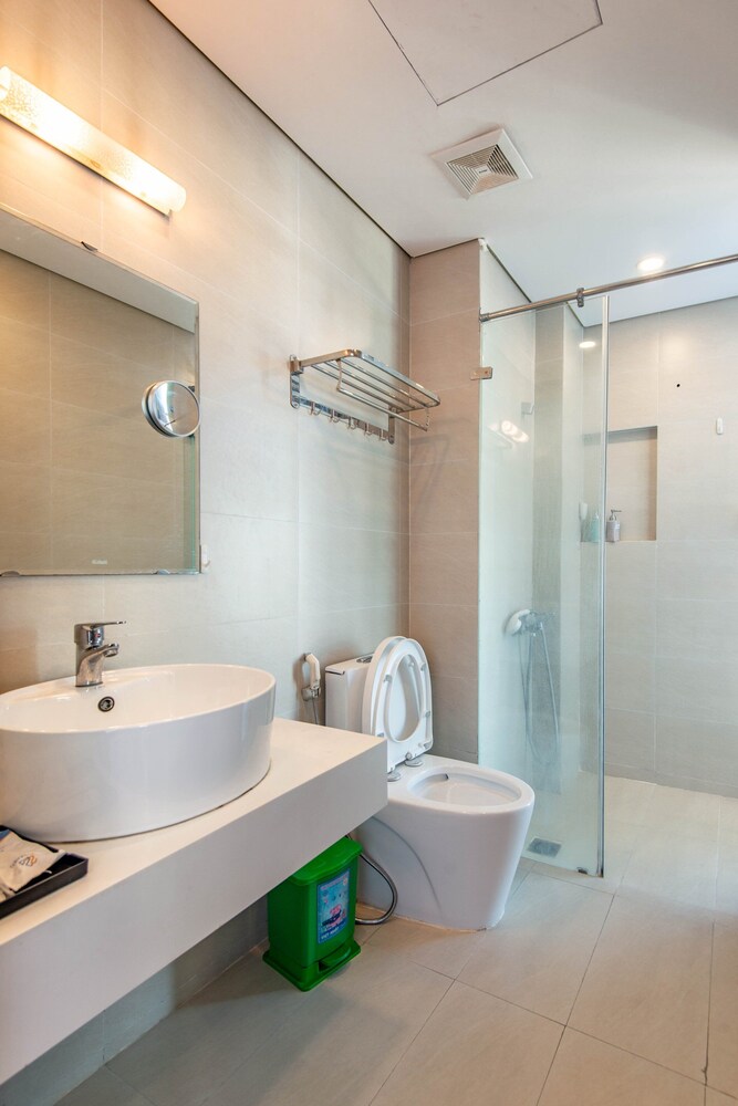 22housing Apartment Westlake Residence 14710368 — Tay Ho