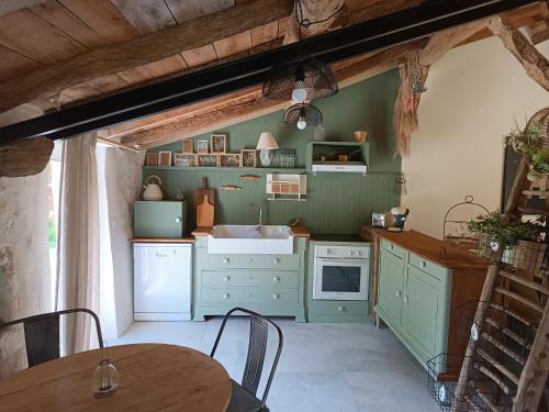 l'Opale - carbon neutral hotel in Sallertaine