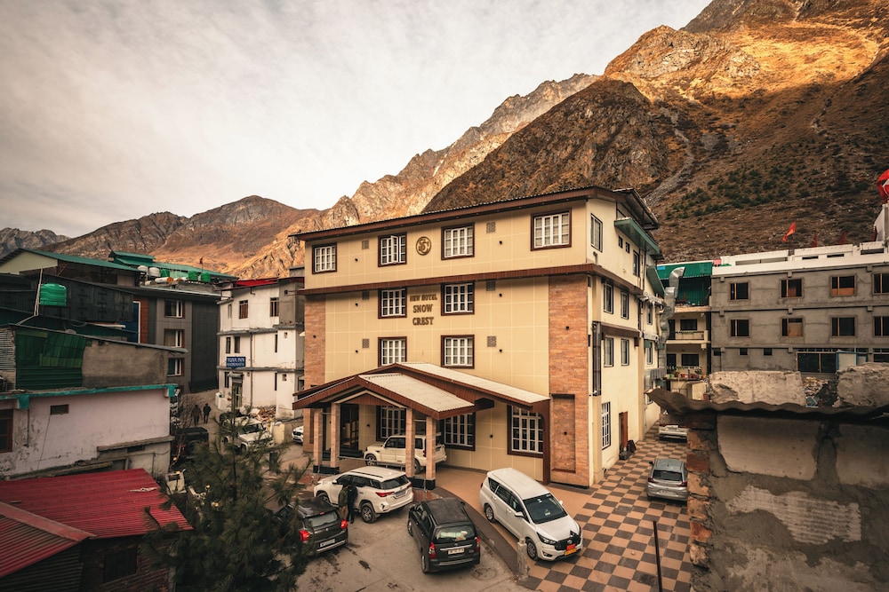 New Hotel Snow Crest in Joshimath, India