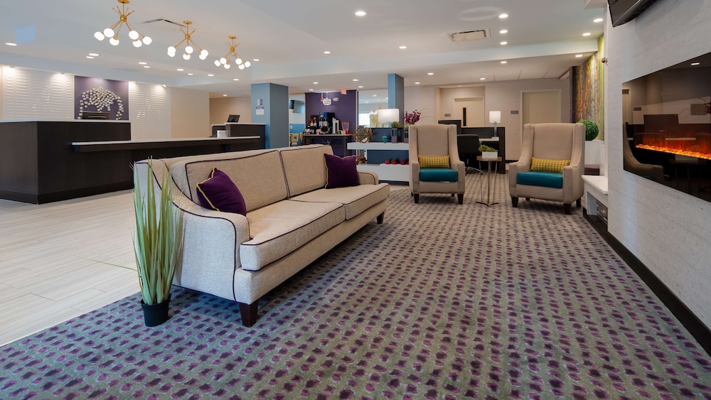 Spark by Hilton Erie - photo 17