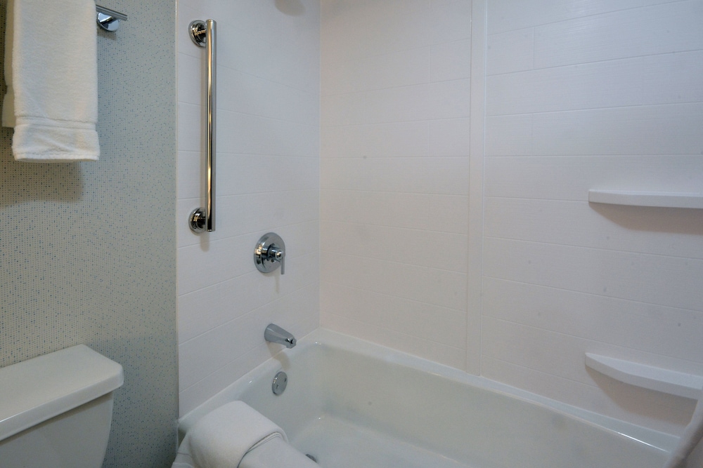 Holiday Inn Express Durham by IHG - photo 18