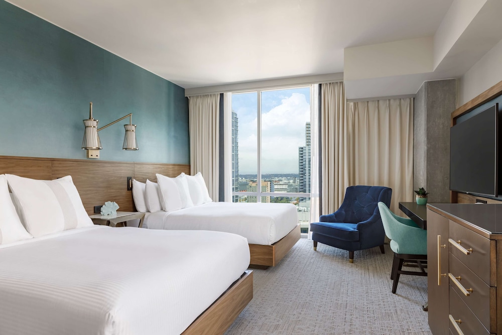 Carte Hotel San Diego Downtown Curio Collection by Hilton - photo 14