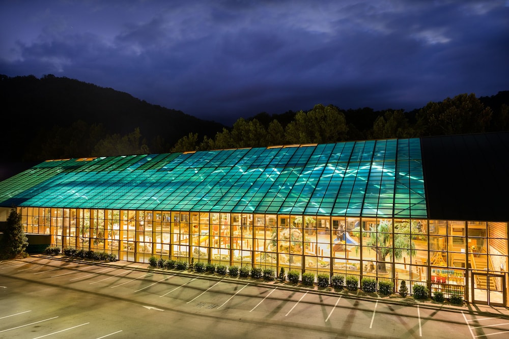 Westgate Smoky Mountain Resort & Spa - photo 51