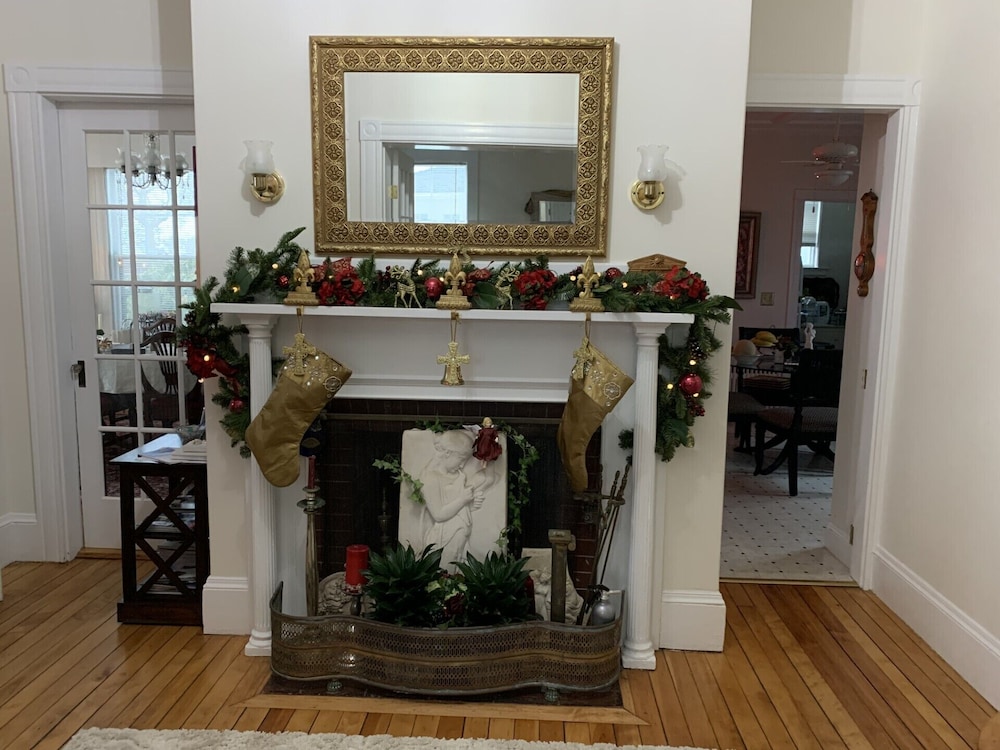 The Hydrangea Inn - photo 12