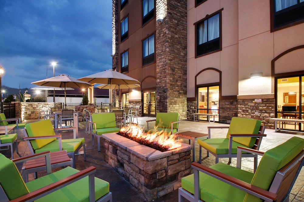 Holiday Inn Express Helen by IHG - photo 18